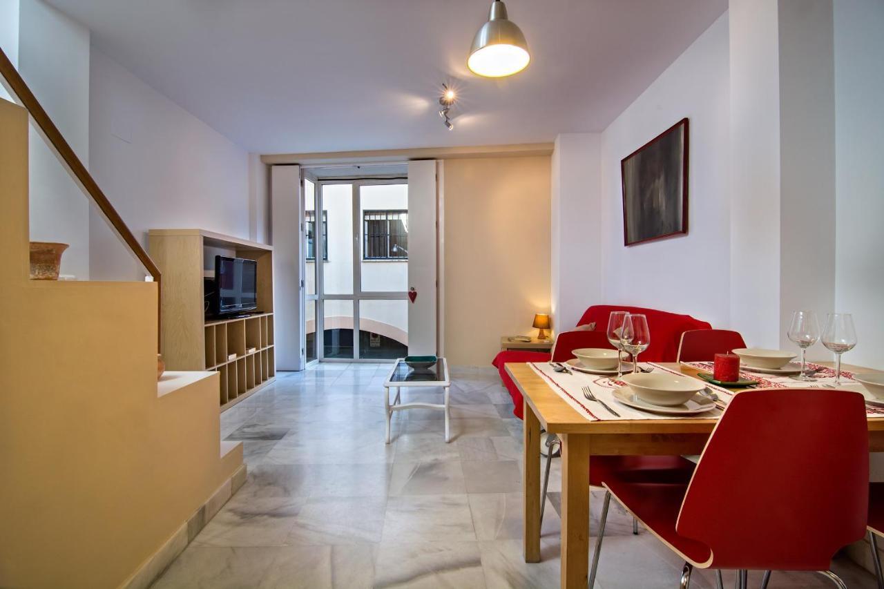 Descubrehome Sol Town Center Private Terrace Seville Room photo